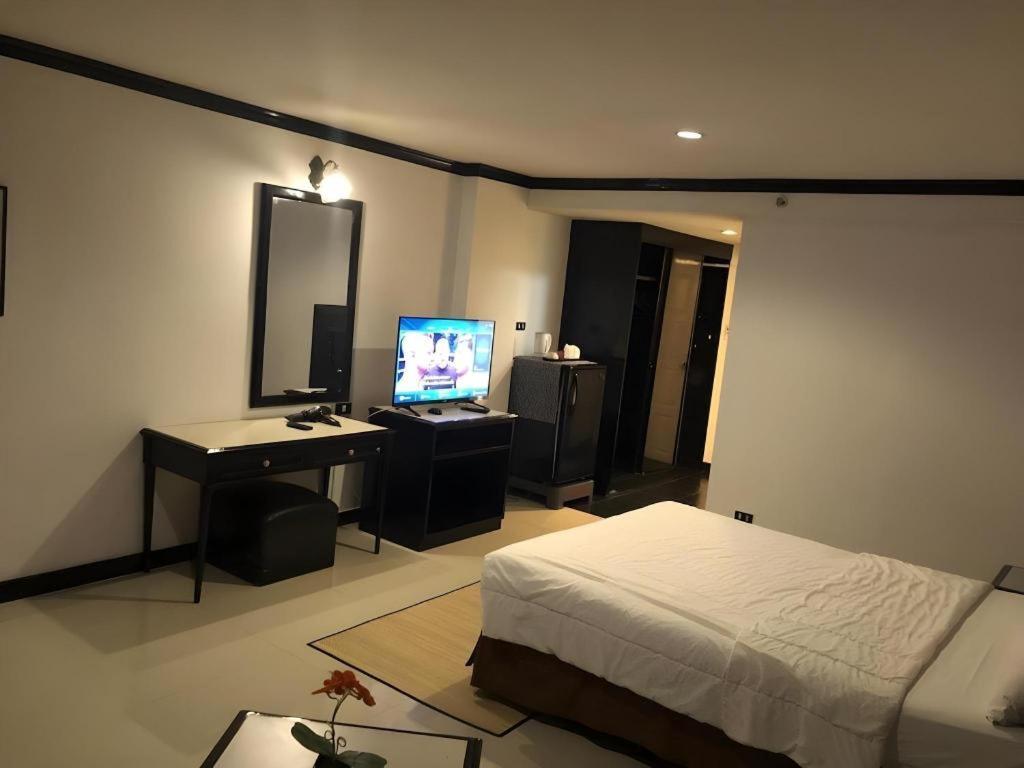 Town In Town Gardent Resort バンコク都 エクステリア 写真